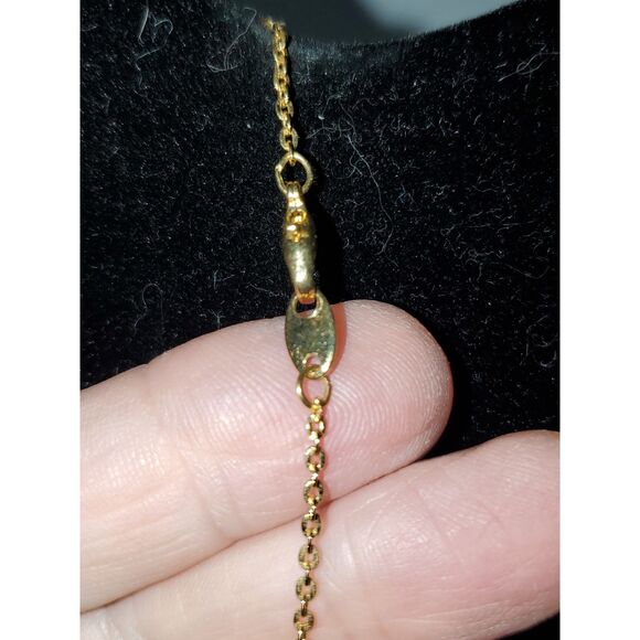 Avon Vintage Porcelain Rose Bouquet Necklace Dainty Elegant Gold Tone Feminine - Picture 3 of 9